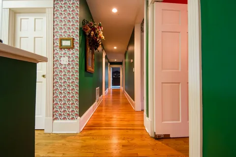 Hallways Wallpapers